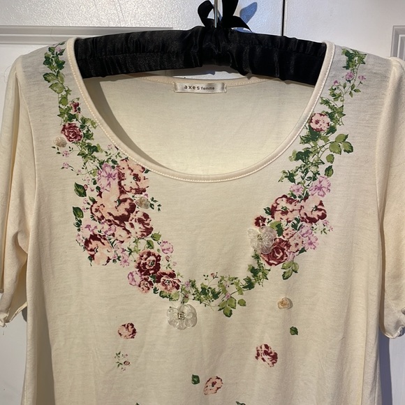 Short sleeve A-line tank with printed floral design and rosette embellishment - Picture 3 of 9